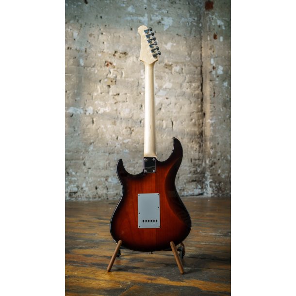 Yamaha PAC112J II Old Violin Sunburst